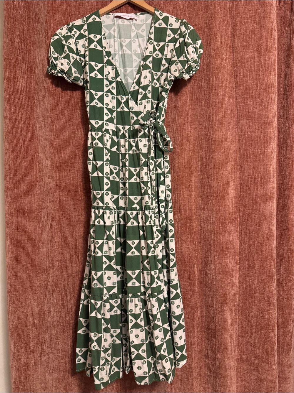 Lisa Says Gah Green and White Geometric Wrap Maxi Dress
